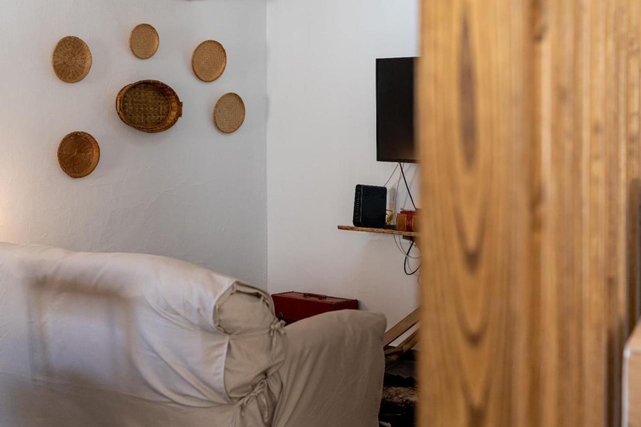Casa Estabulo- Cozy Rustic Farmhouse Loft Touro Эштомбар Экстерьер фото
