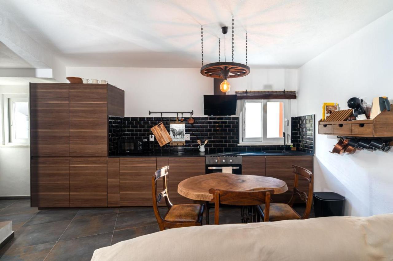 Casa Estabulo- Cozy Rustic Farmhouse Loft Touro Эштомбар Экстерьер фото