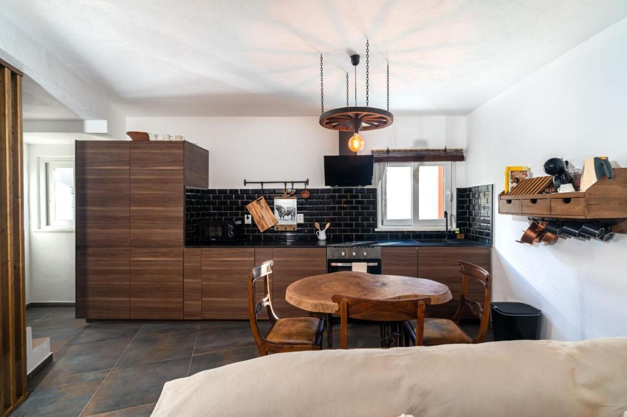 Casa Estabulo- Cozy Rustic Farmhouse Loft Touro Эштомбар Экстерьер фото