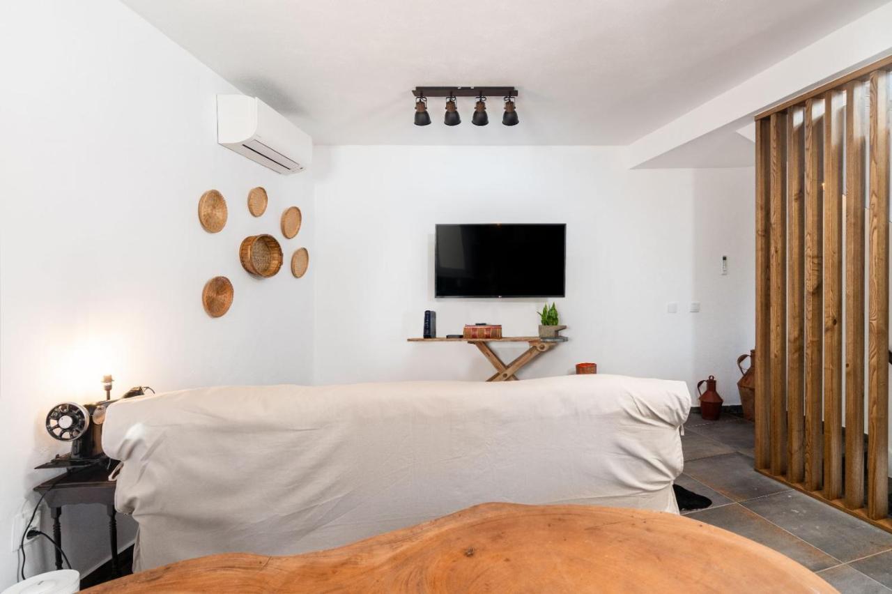 Casa Estabulo- Cozy Rustic Farmhouse Loft Touro Эштомбар Экстерьер фото